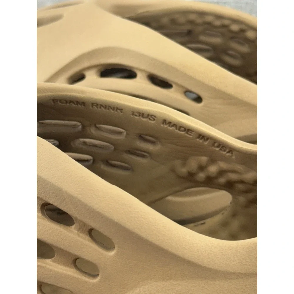Adidas Yeezy Foam RNNR Ochre Men Size 13 Tan Slip On Shoes GW3354 Made in USA